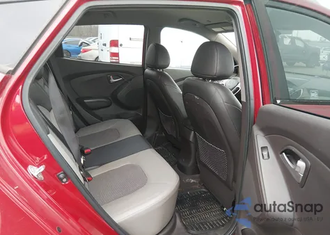 2011 Hyundai Tucson Gls z USA, uszkodzony, nr VIN KM8JU3AC2BU244100